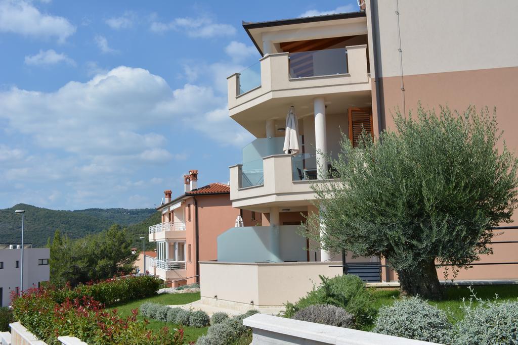Apartments Braje Rabac Zimmer foto